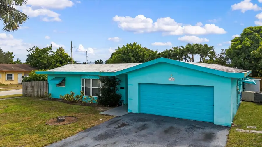 3700 NW 25th Street, Lauderdale Lakes, FL 33311 - #2