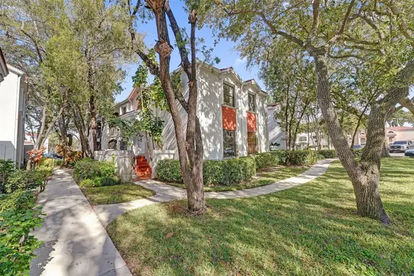 11970 NW 11th Street, Pembroke Pines, FL 33026