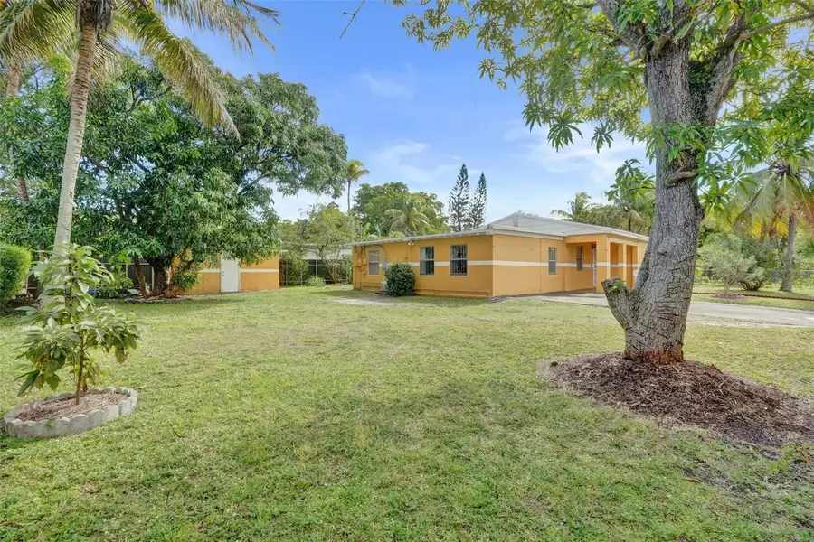 14115 NE 11th Avenue, North Miami, FL 33161 - #2