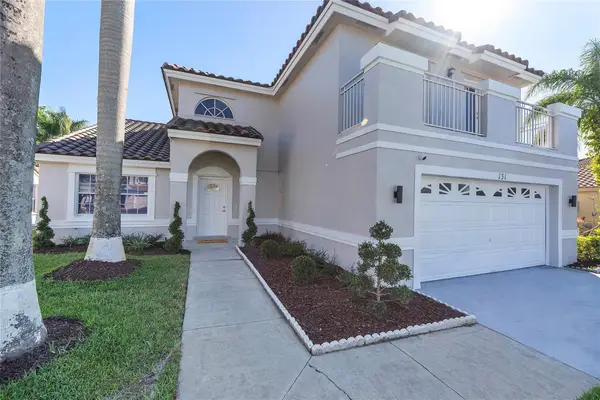 131 NW 187th Avenue, Pembroke Pines, FL 33029