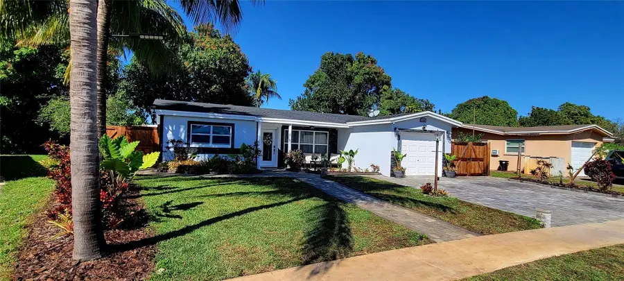 4153 NW 47th Terrace, Lauderdale Lakes, FL 33319 - #2