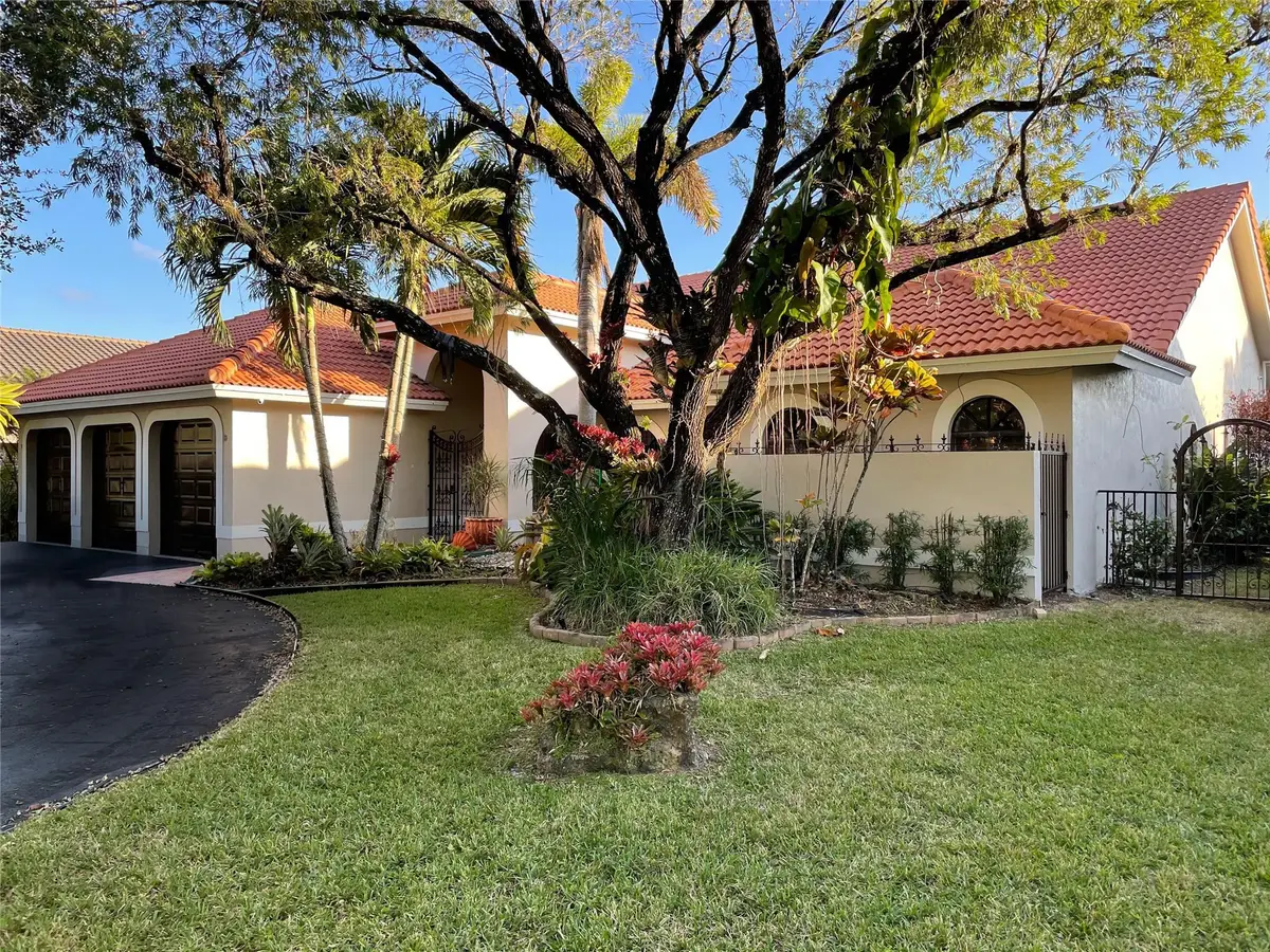 8472 NW 52nd Place, Coral Springs, FL 33067 - #1