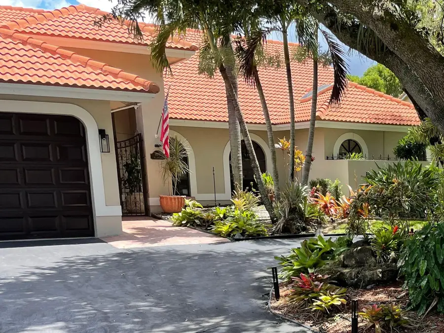 8472 NW 52nd Place, Coral Springs, FL 33067 - #2