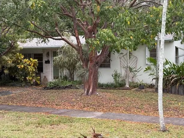 511 SW 2nd Avenue, Dania Beach, FL 33004