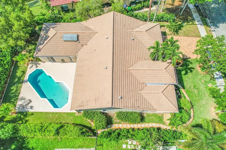 4910 NW 104th Avenue, Coral Springs, FL 33076 - #2