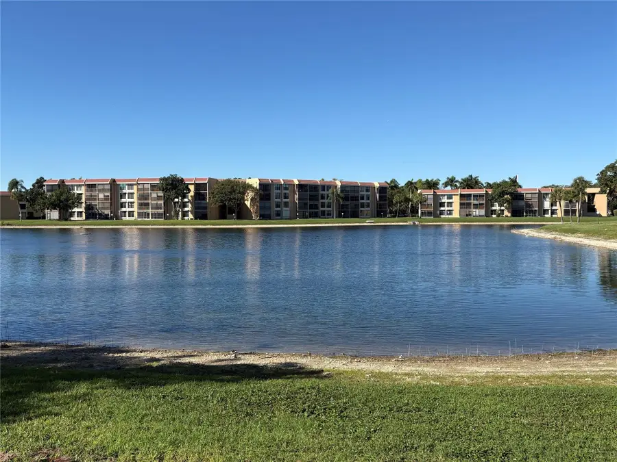 5926 Coral Lake Drive #302, Margate, FL 33063 - #3