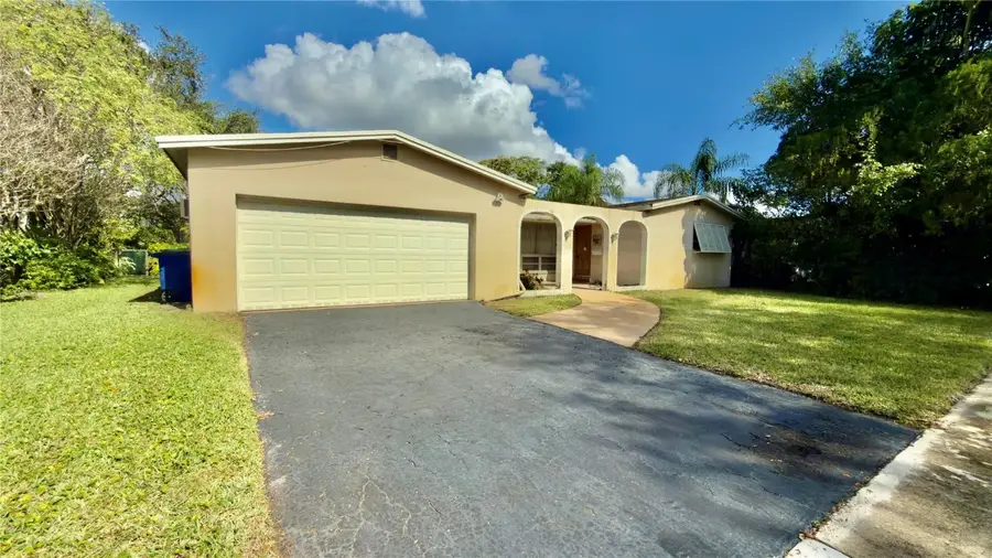 9061 SW 54th Street, Cooper City, FL 33328 - #2