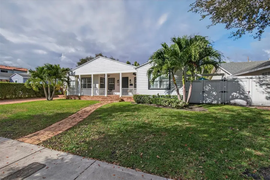 1001 SE 10th Street, Fort Lauderdale, FL 33316 - #3