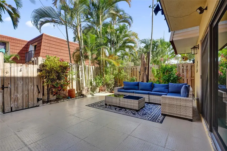 9925 NW 6th Court, Plantation, FL 33324 - #3