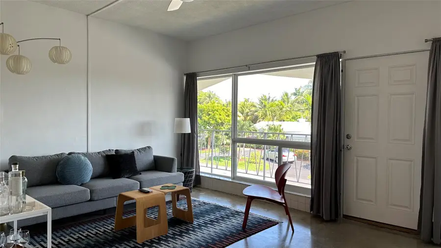 715 NW 30th Court #8, Wilton Manors, FL 33311 - #2