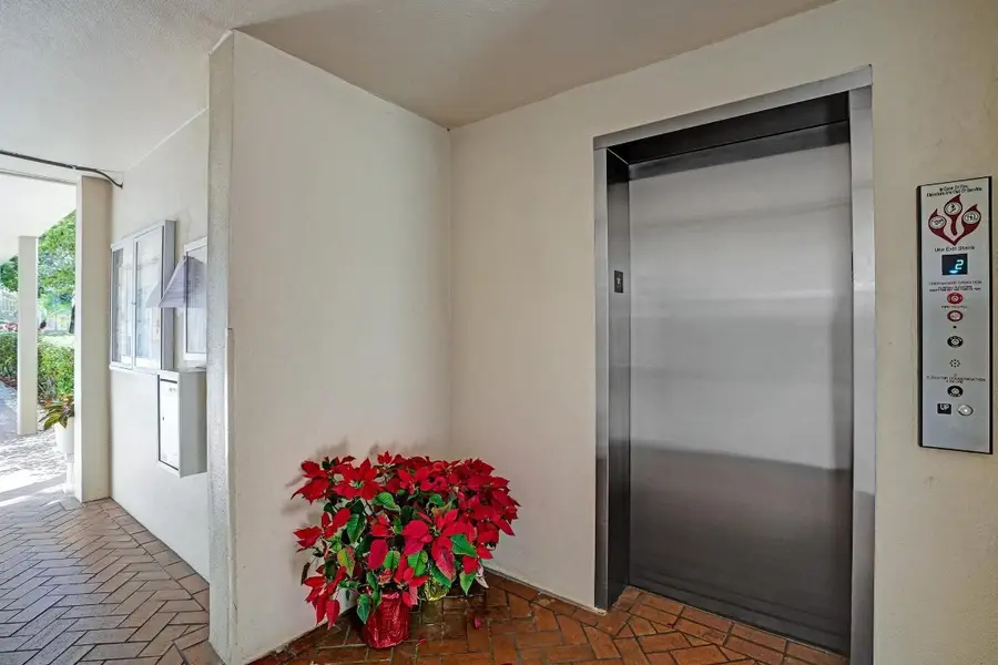 4301 Martinique Circle #E4, Coconut Creek, FL 33066 - #3