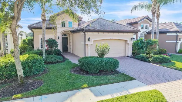 7793 Ashton Road, Naples, FL 34113