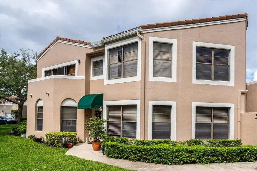 6606 Villa Sonrisa Drive #910, Boca Raton, FL 33433 - #2