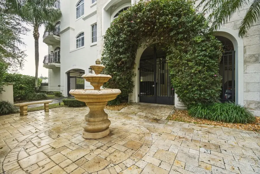 1121 Madruga Avenue #201, Coral Gables, FL 33146 - #2