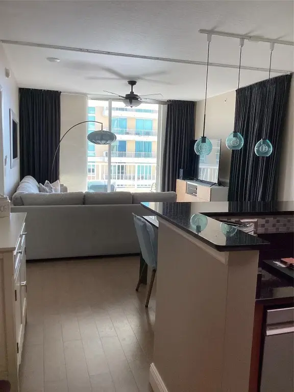 700 E Boynton Beach Boulevard #1207, Boynton Beach, FL 33435 - #3