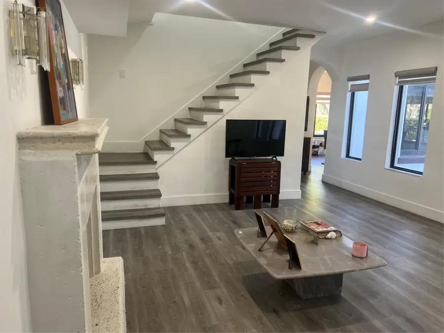 2152 SW 10th Street, Miami, FL 33135 - #3