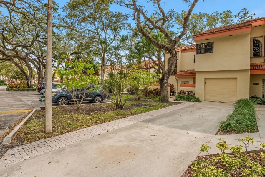 3317 Water Oak Drive #1301, Hollywood, FL 33021 - #3