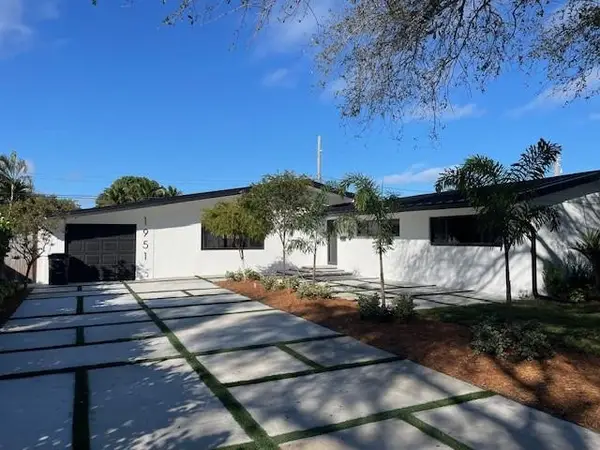 1951 NE 28th Court, Lighthouse Point, FL 33064