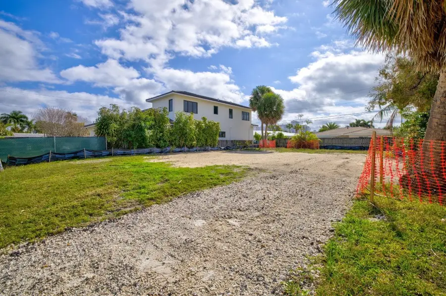 254 Capri Avenue, Fort Lauderdale, FL 33308 - #3