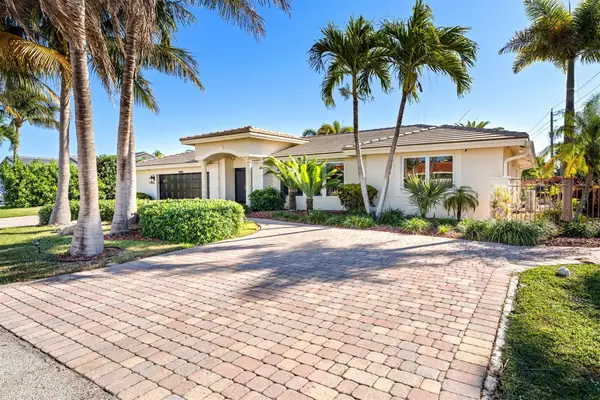 3900 NE 24th Avenue, Lighthouse Point, FL 33064