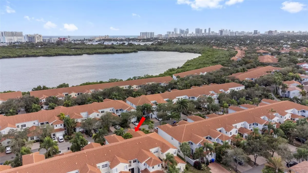 1554 Yellowheart Way #1554, Hollywood, FL 33019 - #1