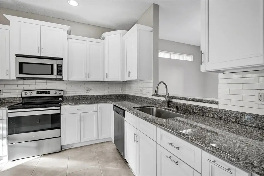 869 NW 127th Avenue, Coral Springs, FL 33071 - #3