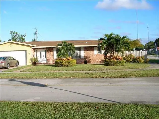 191 NE 210th Street, Miami Gardens, FL 33179 - #3