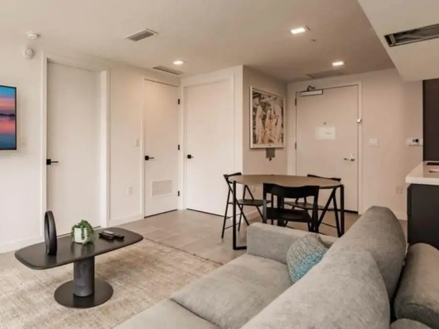 227 NE 2 Nd #2801, Miami, FL 33132 - #3