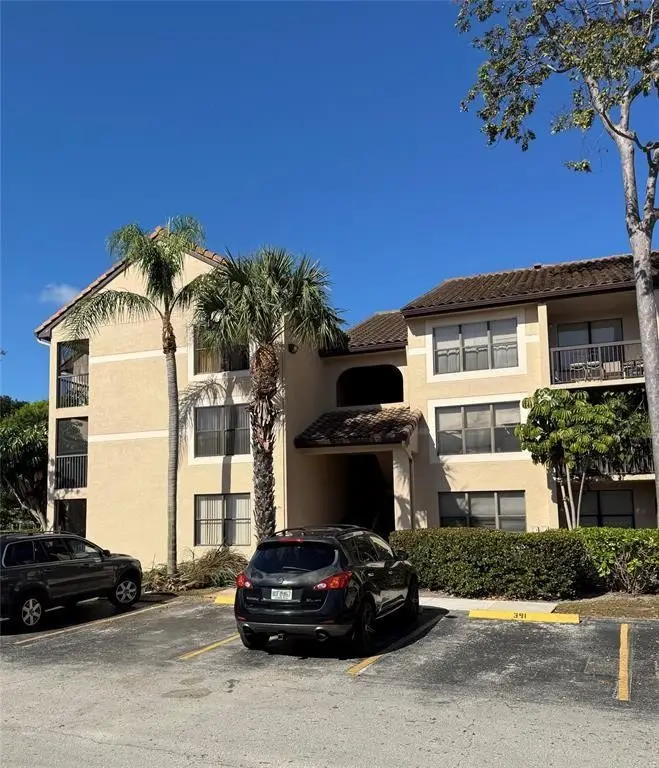 4521 W Mcnab Road #19, Pompano Beach, FL 33069 - #2