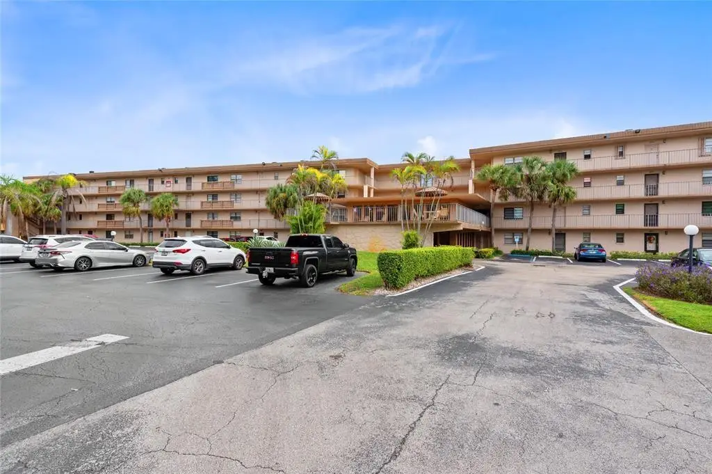 9300 SW 8th Street #422, Boca Raton, FL 33428 - #1