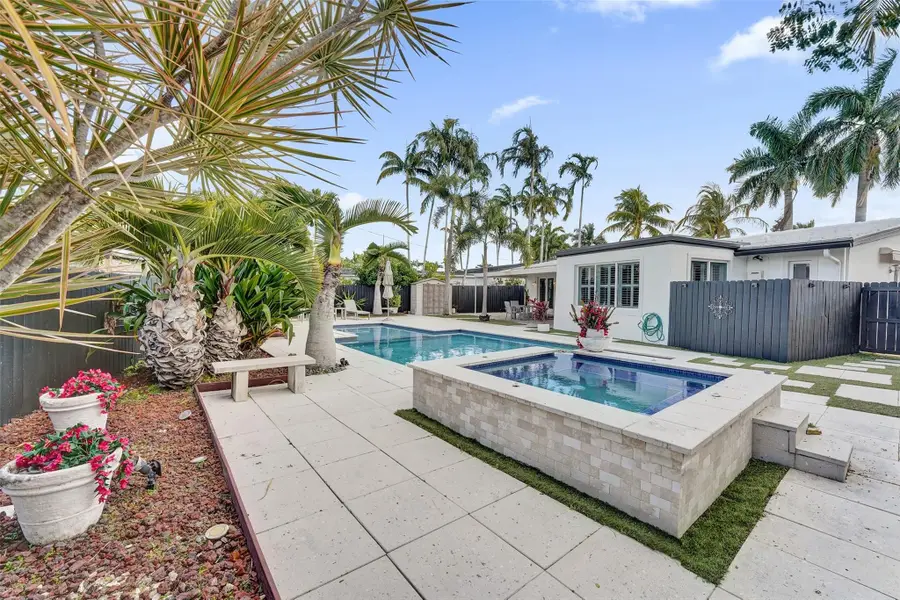 1701 NE 40th Street, Oakland Park, FL 33334 - #2