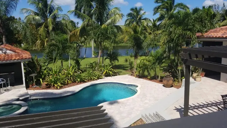 11081 SW 30th Court, Davie, FL 33328 - #2