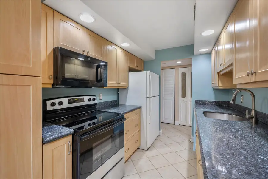 6190 Woodlands Boulevard #111, Tamarac, FL 33319 - #3