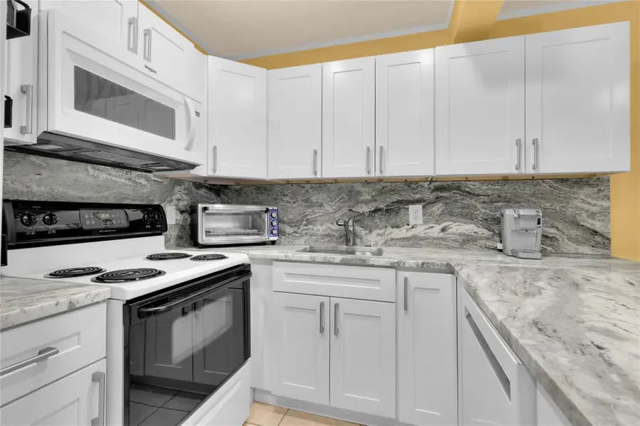 1560 Mckinley Street #210W, Hollywood, FL 33020 - #2