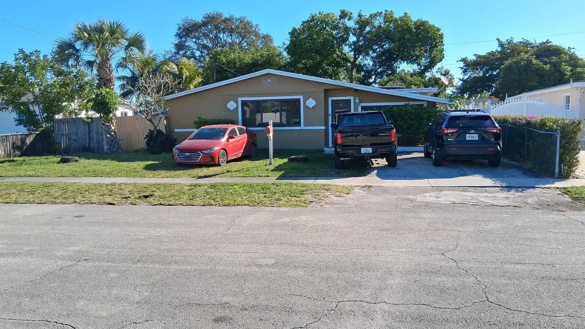 301 N 66th Avenue, Hollywood, FL 33024 - #1
