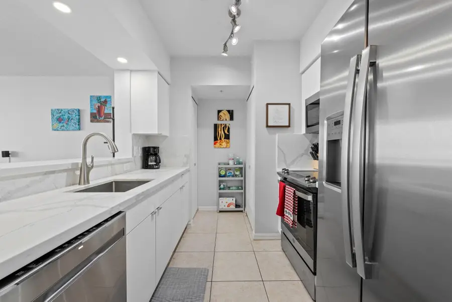 347 N New River Drive #2707, Fort Lauderdale, FL 33301 - #3