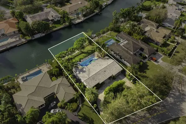 4950 Riviera Drive, Coral Gables, FL 33146