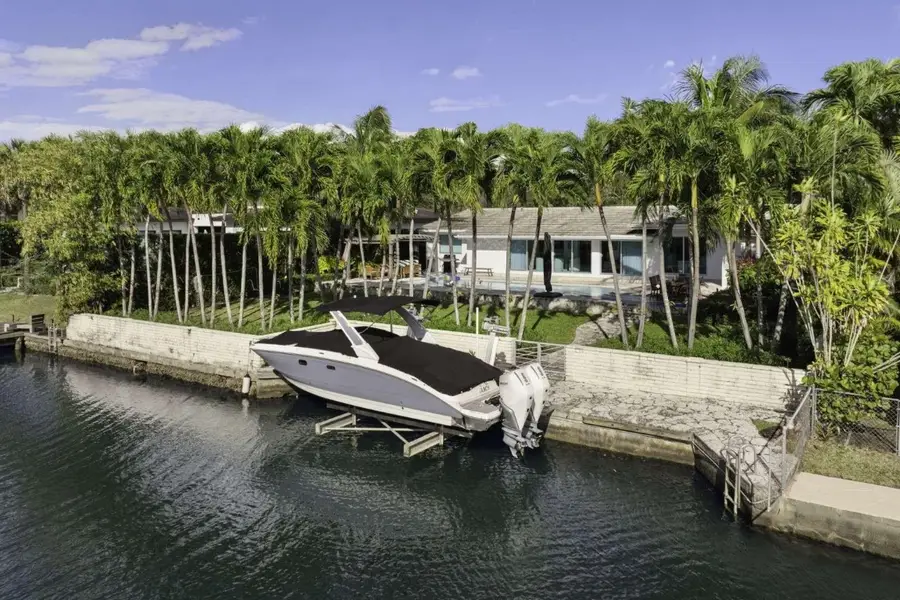 4950 Riviera Drive, Coral Gables, FL 33146 - #2