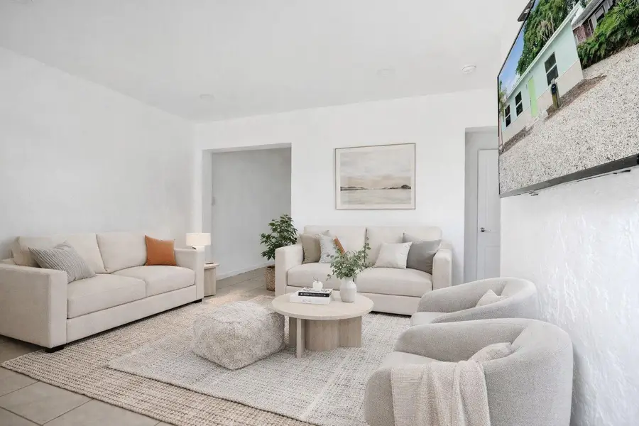 306 NE 13th Avenue, Pompano Beach, FL 33060 - #2