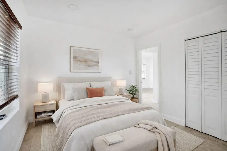 306 NE 13th Avenue, Pompano Beach, FL 33060 - #3