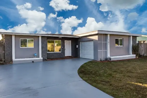 2501 NW 84th Way, Sunrise, FL 33322