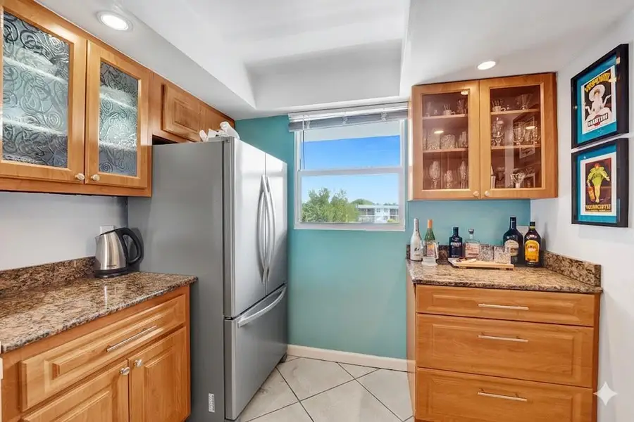 110 Royal Park Drive #4C, Oakland Park, FL 33309 - #2