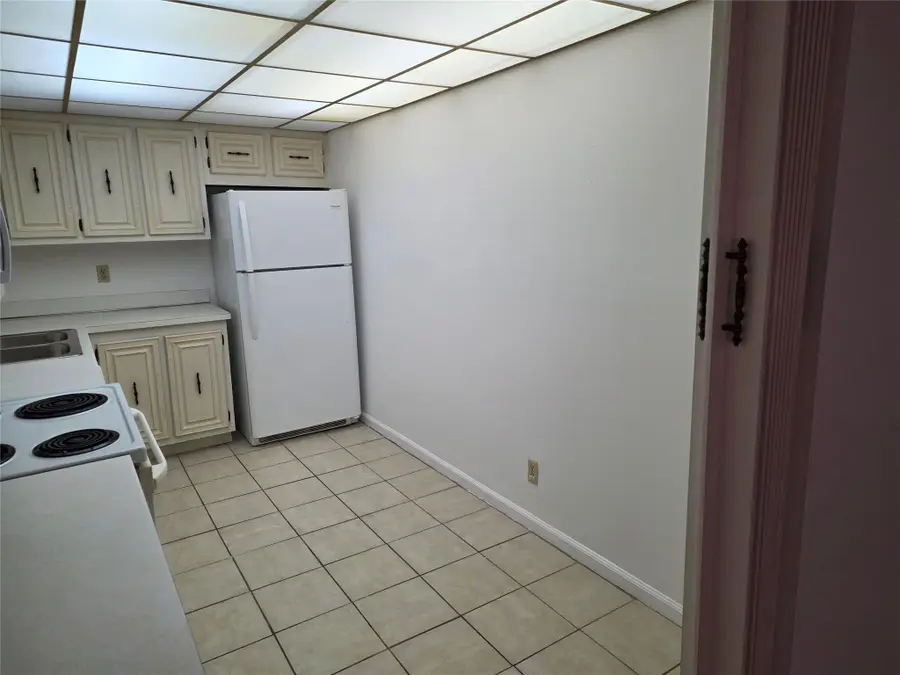 959 SE 2nd Avenue #204, Deerfield Beach, FL 33441 - #3