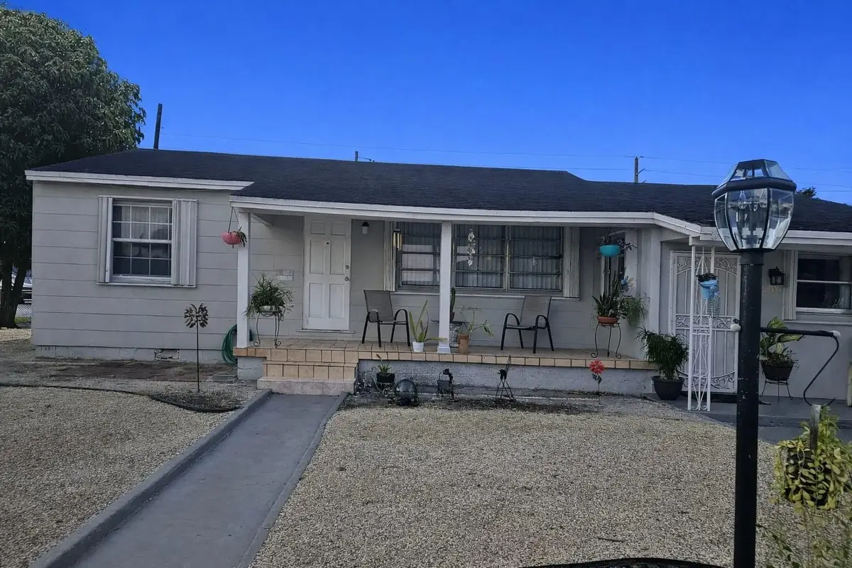 3500 NW 12th Street, Miami, FL 33125 - #1