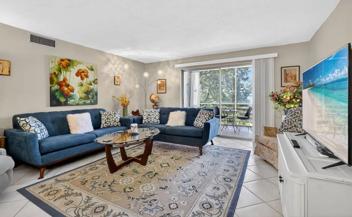 330 NE 26th Avenue #318, Boynton Beach, FL 33435 - #1