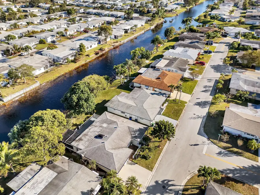 1705 NW 69th Terrace, Margate, FL 33063 - #2