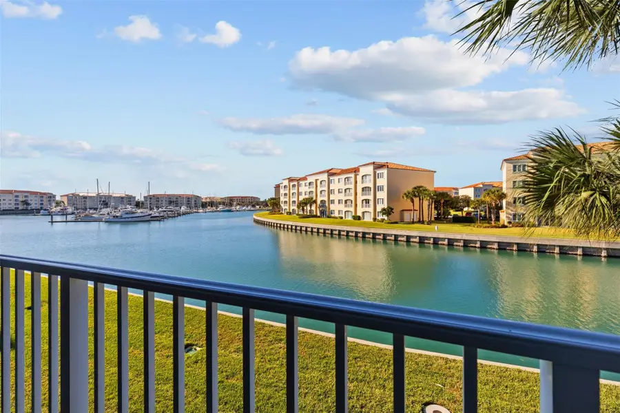 18 Harbour Isle Drive #203, Fort Pierce, FL 34949 - #3