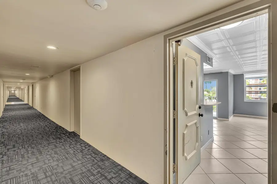 1600 SE 15th Street #305, Fort Lauderdale, FL 33316 - #2