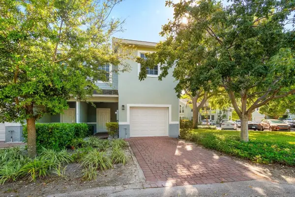 1030 Crystal Way #104, Delray Beach, FL 33444