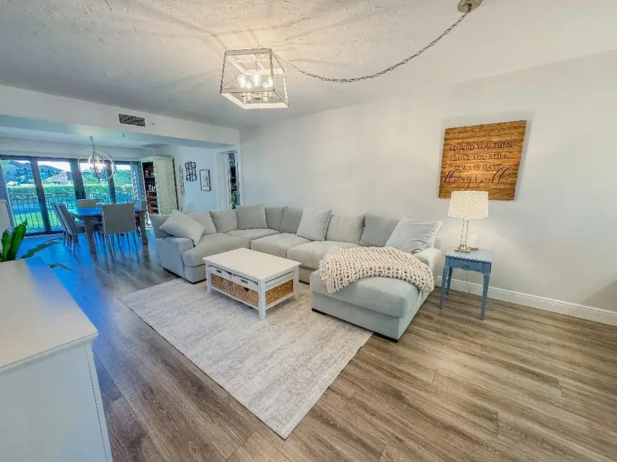 901 Seafarer Circle #101, Jupiter, FL 33477 - #3